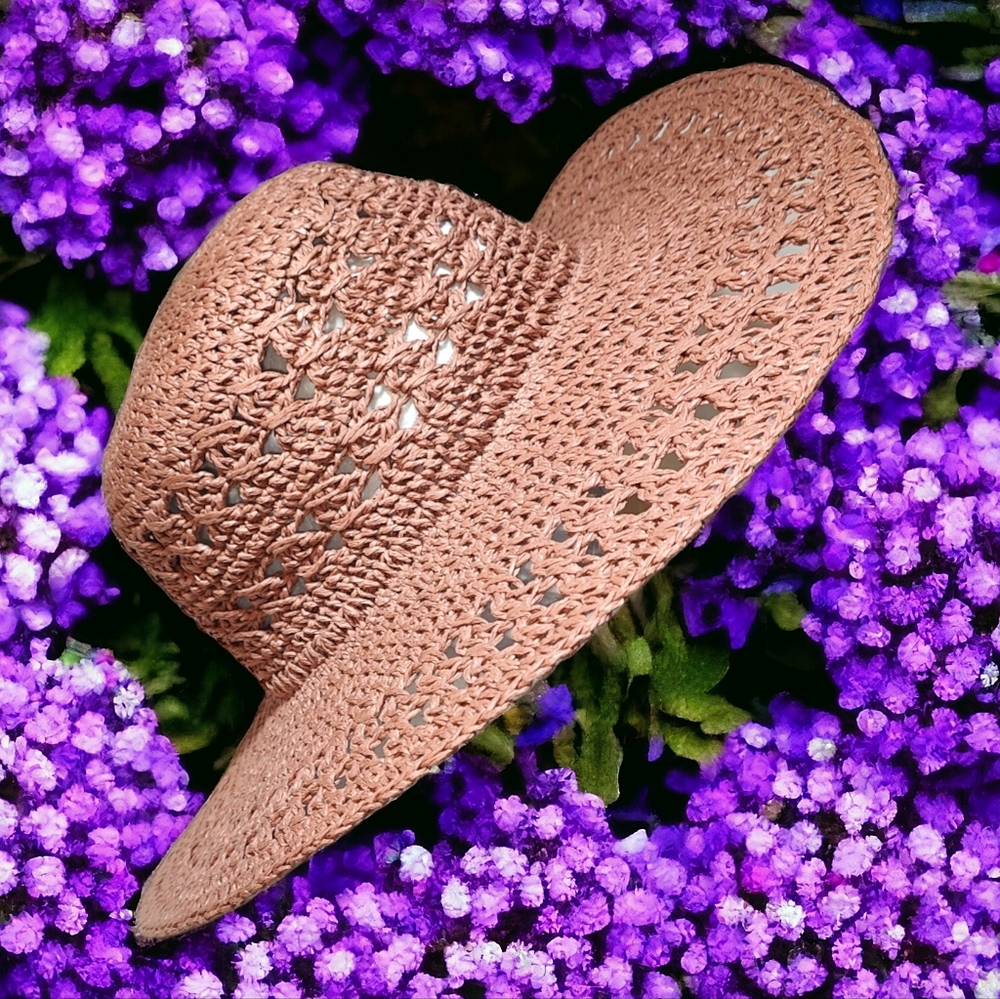 TIME and TRU Natural Open Weave Wide Brim Sunhat - Picture 2 of 12
